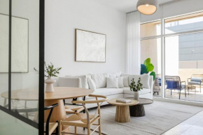 1BR with Study City View Bay Square